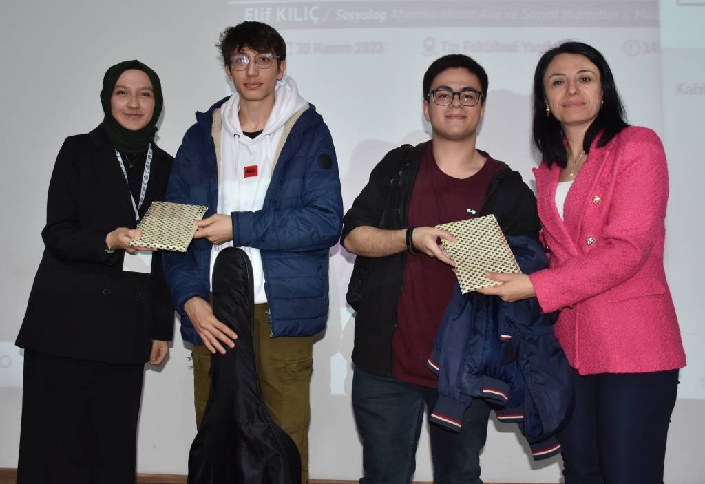 AFSÜ’de Bağımlılık ve Şiddet İlişkisi Konuşuldu