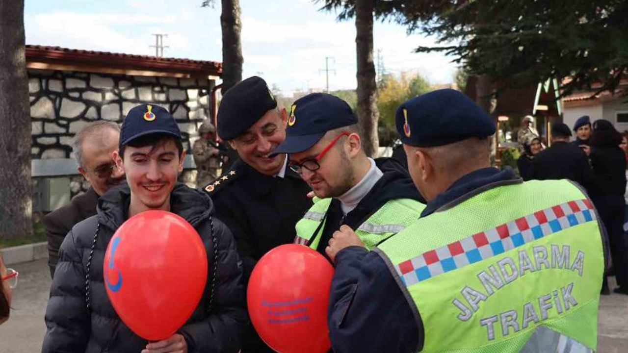 Engelliler haftasında engelleri  ortadan kaldıran etkinlik