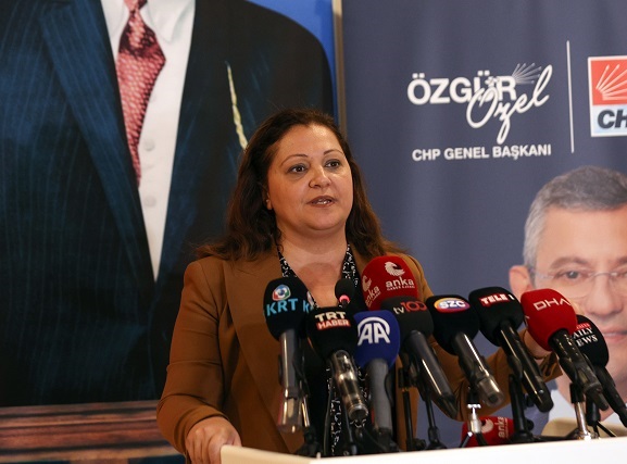CHP'li Köksal ''Biz AKP'nin Elinde Olan Belediyeleri de Alacağız''