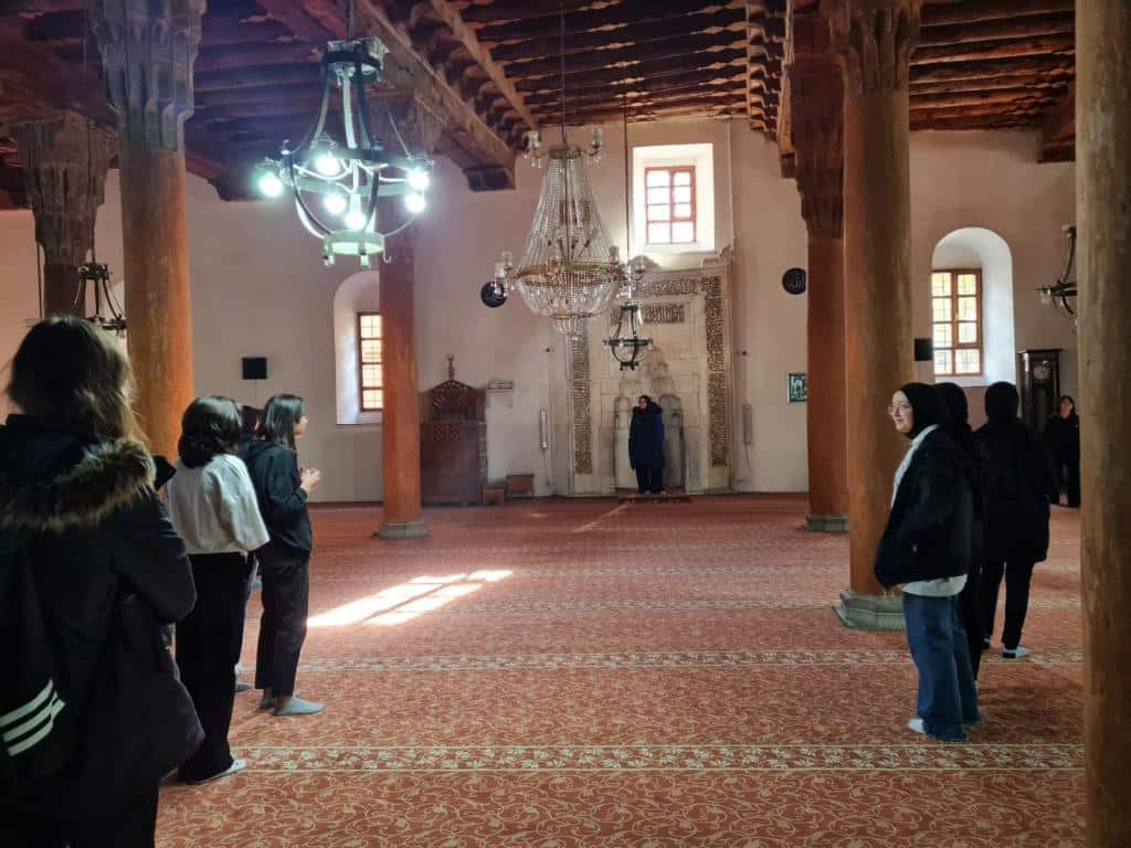 ANADOLU SELÇUKU MİMARİSİ GÖZ DOLDURUYOR