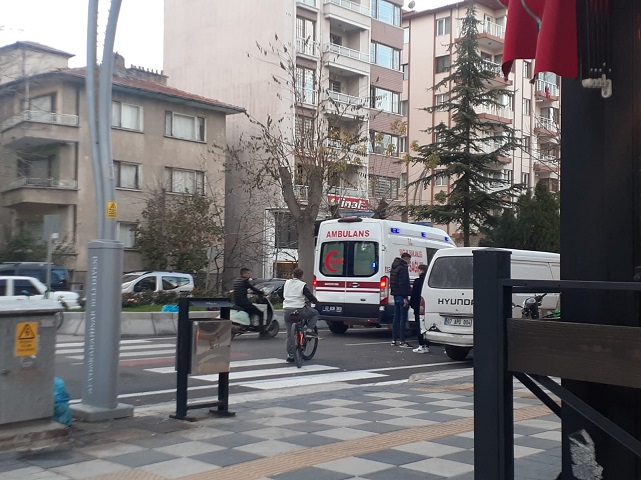 Afyon'da Kaza Motosiklet Sürücüsü Yaralandı