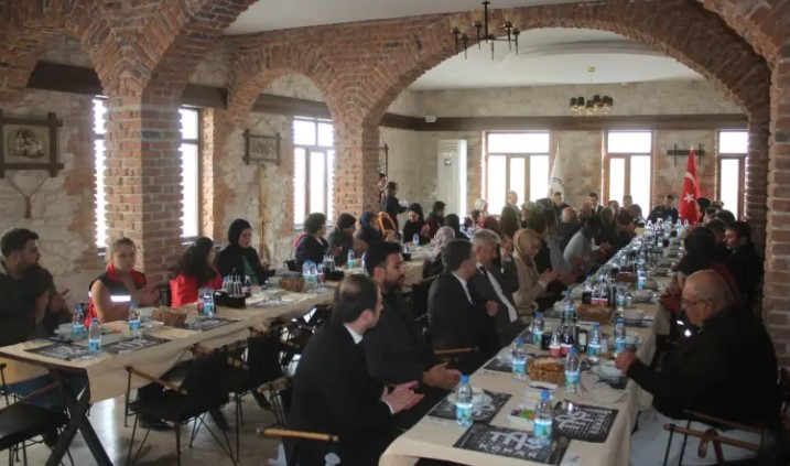 Başkan Serkan Koyuncu'dan anlamlı yemek