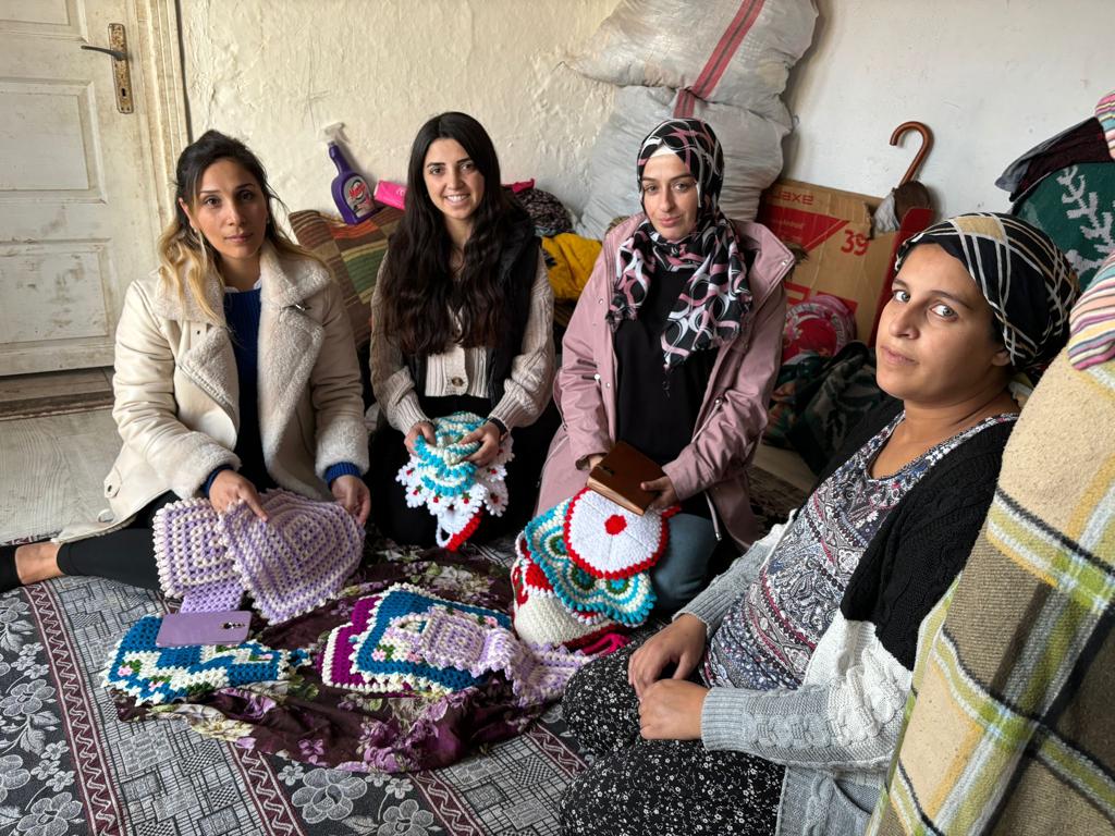 Emirdağlı kadınlar hem üretiyor hem kazanıyor