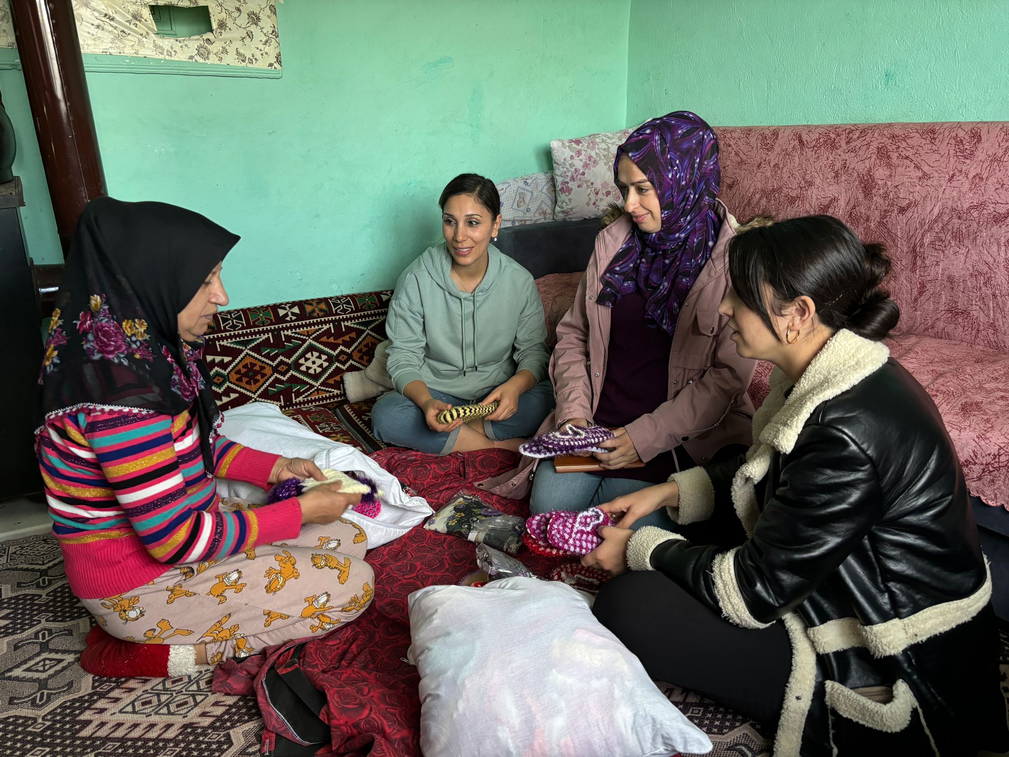 Emirdağlı kadınlar hem üretiyor hem kazanıyor