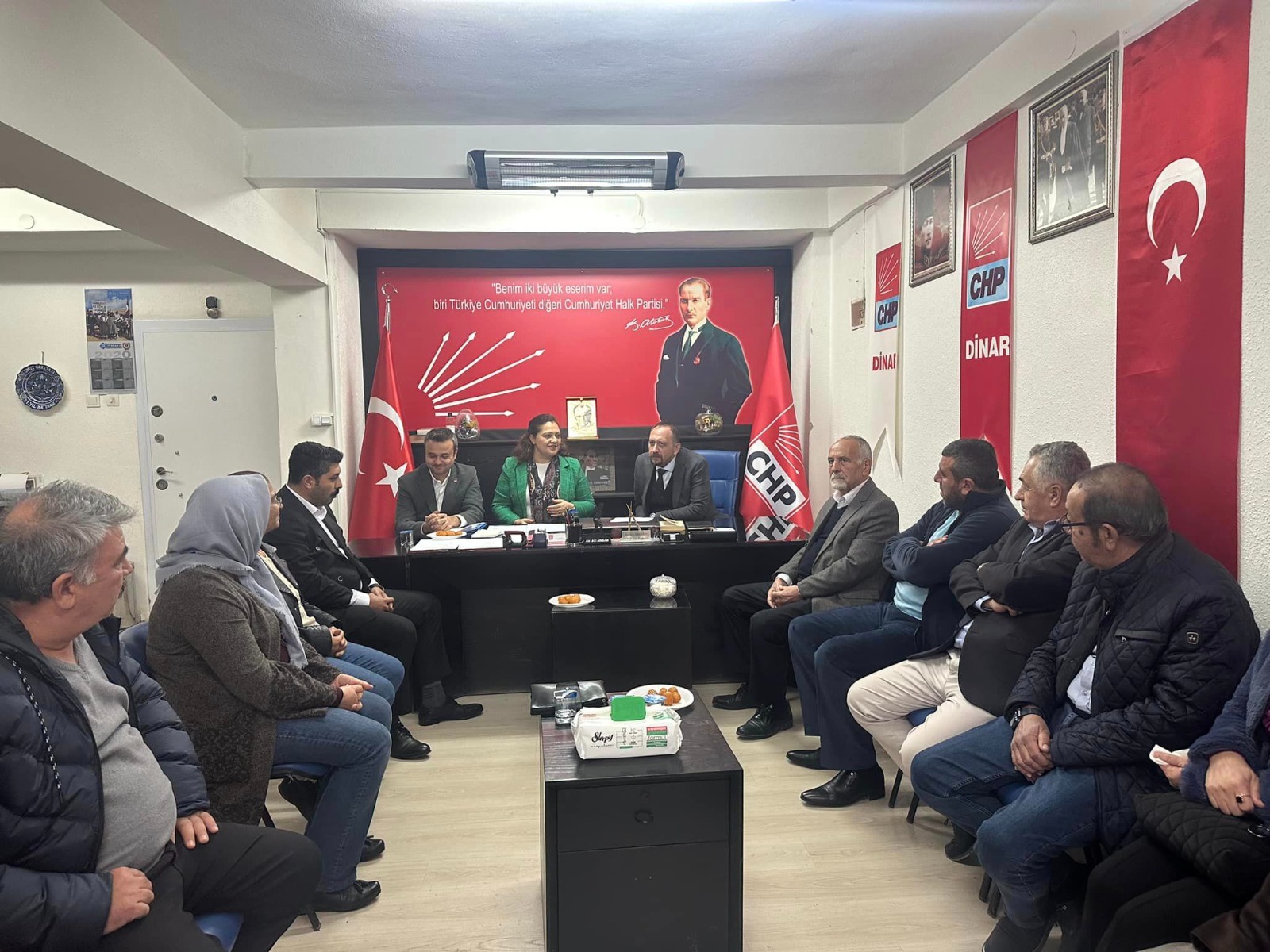 CHP Grup Başkanvekili Köksal, ilçelerin nabzını tuttu