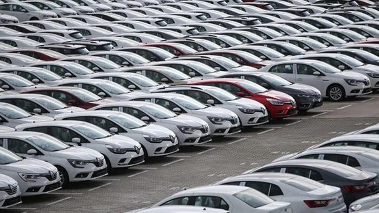 İkinci el otomobil satışlarında 6 ay ve 6 bin kilometre sınırı uzatıldı