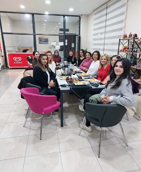 Emirdağ kadın kültür evi öğretmenleri ağırladı