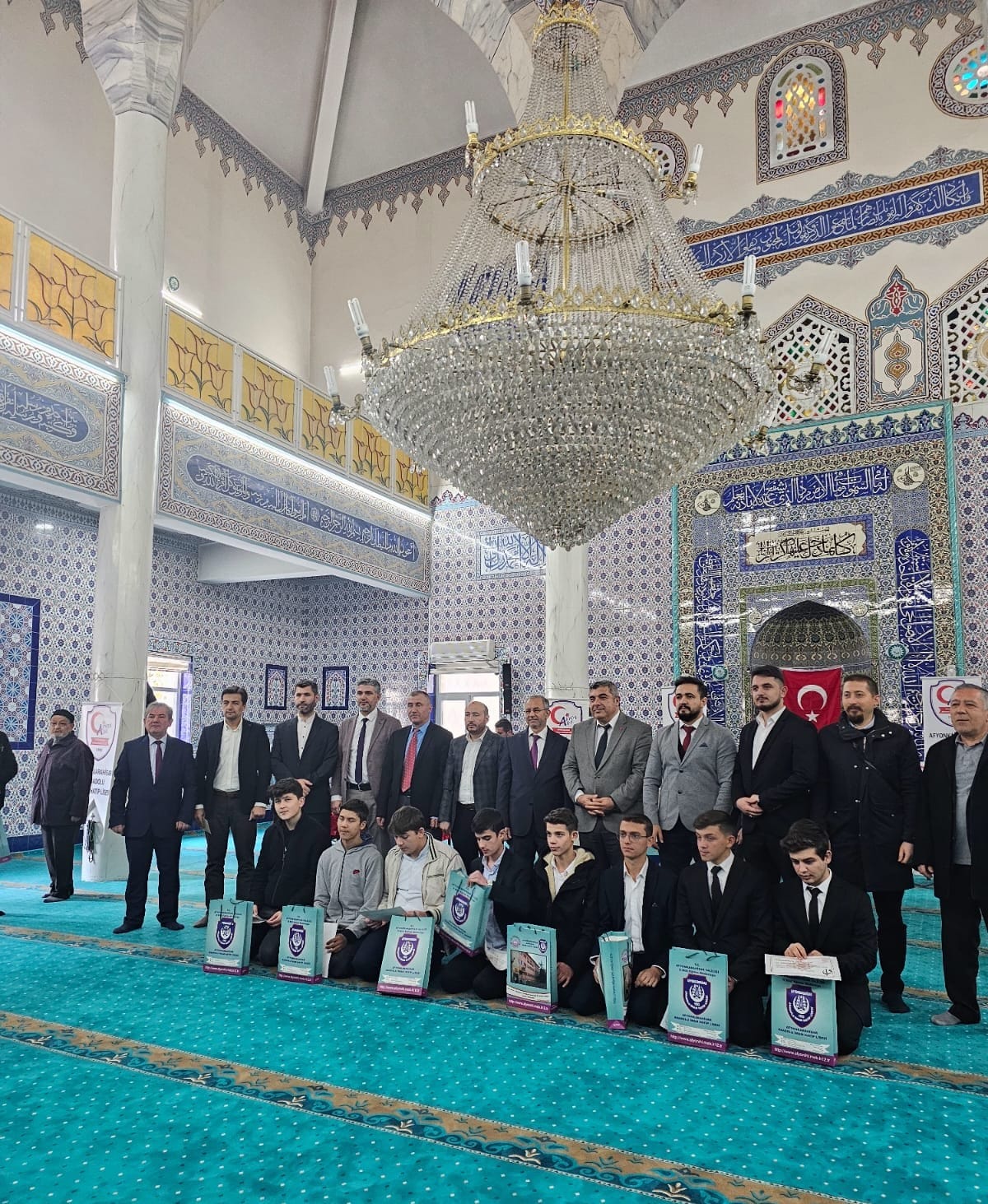 AFYON İMAM HATİP LİSESİ'NDEN 100.YIL REKORU