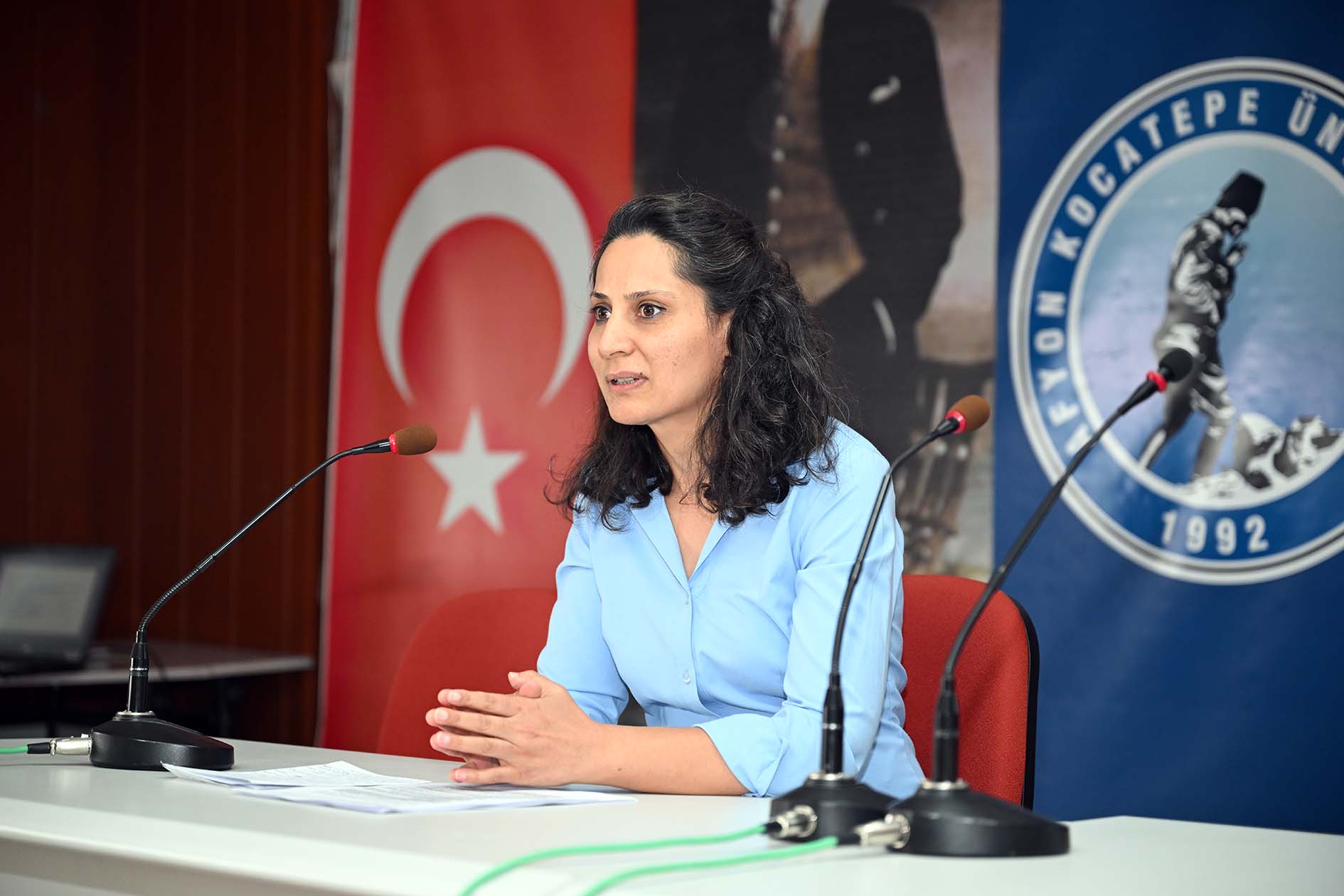 AKÜ’de Cumhuriyet Konuşmaları 3.konferansı düzenlendi