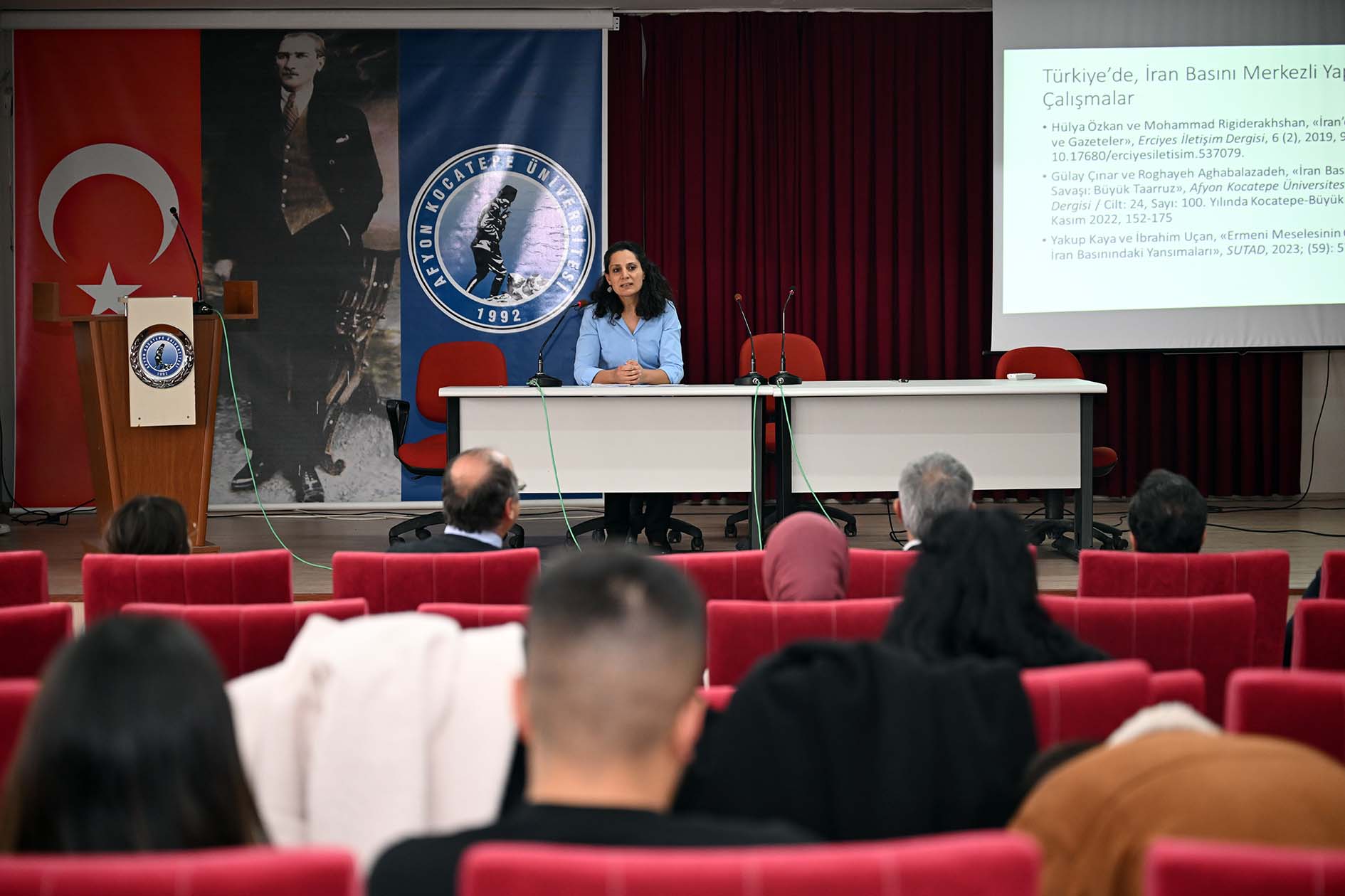 AKÜ’de Cumhuriyet Konuşmaları 3.konferansı düzenlendi