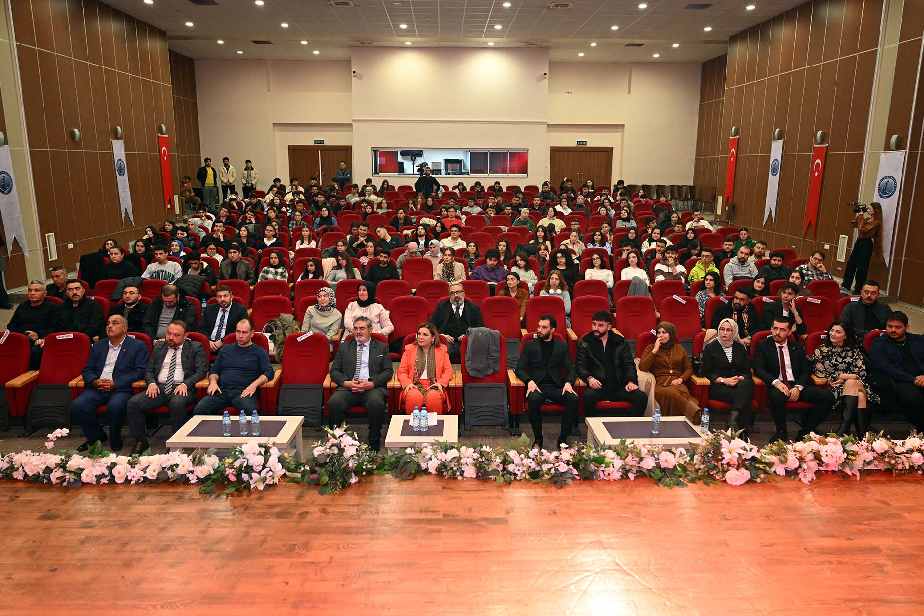 “Cinsiyet eşitsizliği eğitimle giderilmeli”