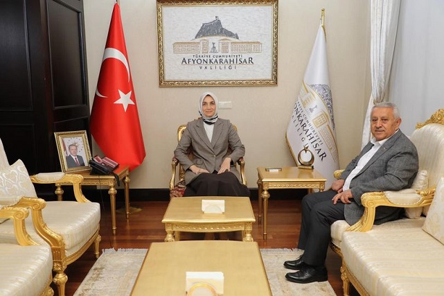 Bu Ziyaretin Gündemi  Afyonkarahisar Oldu. Başkan Zeybek Valiyi Ziyaret Etti
