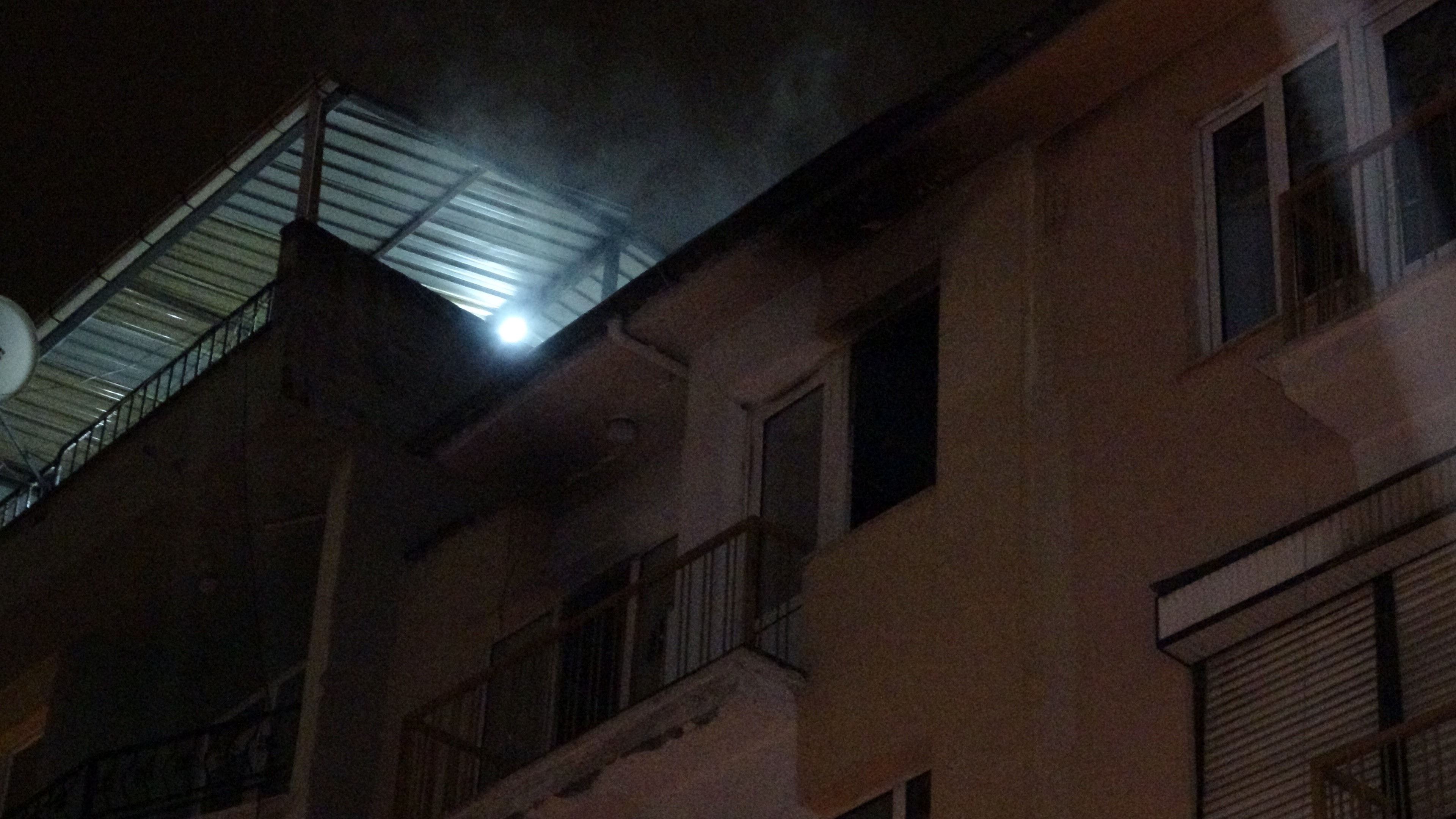 3 Katlı Binada Yangın