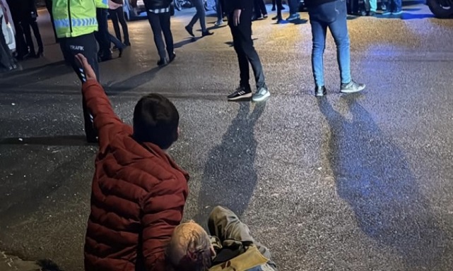 Bolvadin'de Ortalık Savaş Alanına Döndü. Çıkan Kavgada 1 Kişi Yaralandı
