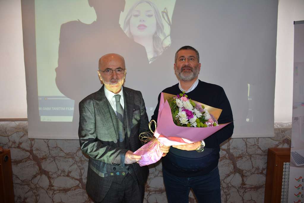 E-DÖNÜŞÜMDE YENİ UYGULAMALAR ANLATILDI