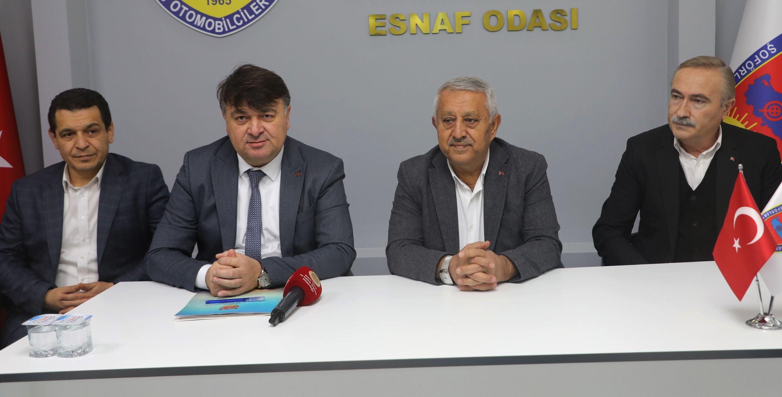 Zeybek Başkan'dan şoförler odasına ziyaret