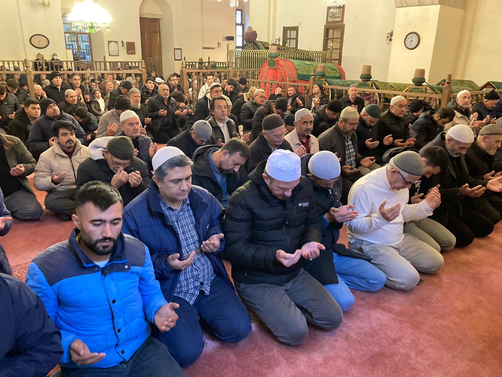 Mevlevi Camii Sabah Namazı Buluşması…”
