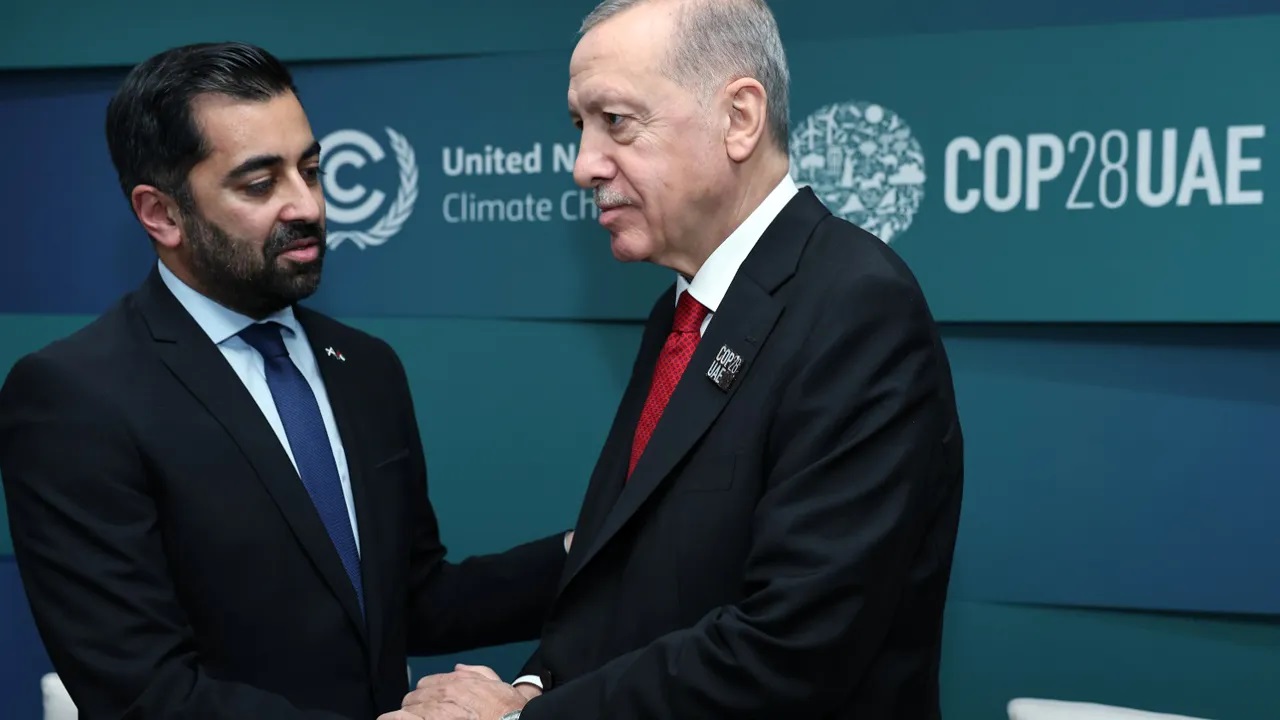 Erdoğan-Yusuf görüşmesi İngiltere'de kriz yarattı