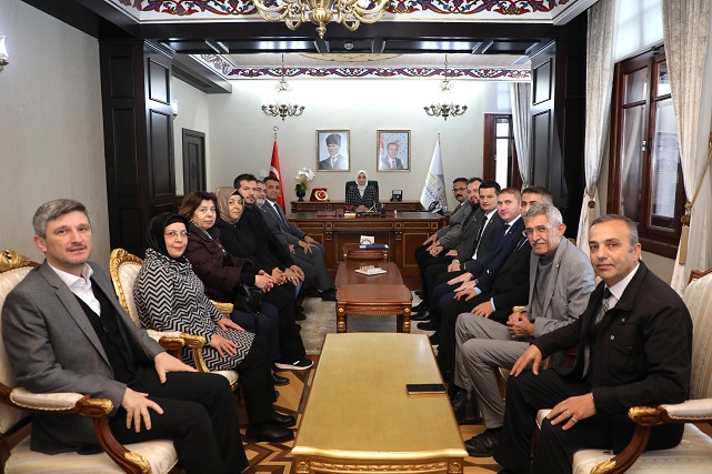 İl İnsan Hakları Kurulu Heyeti Vali Yiğitbaşı'yı Makamında Ziyaret Etti