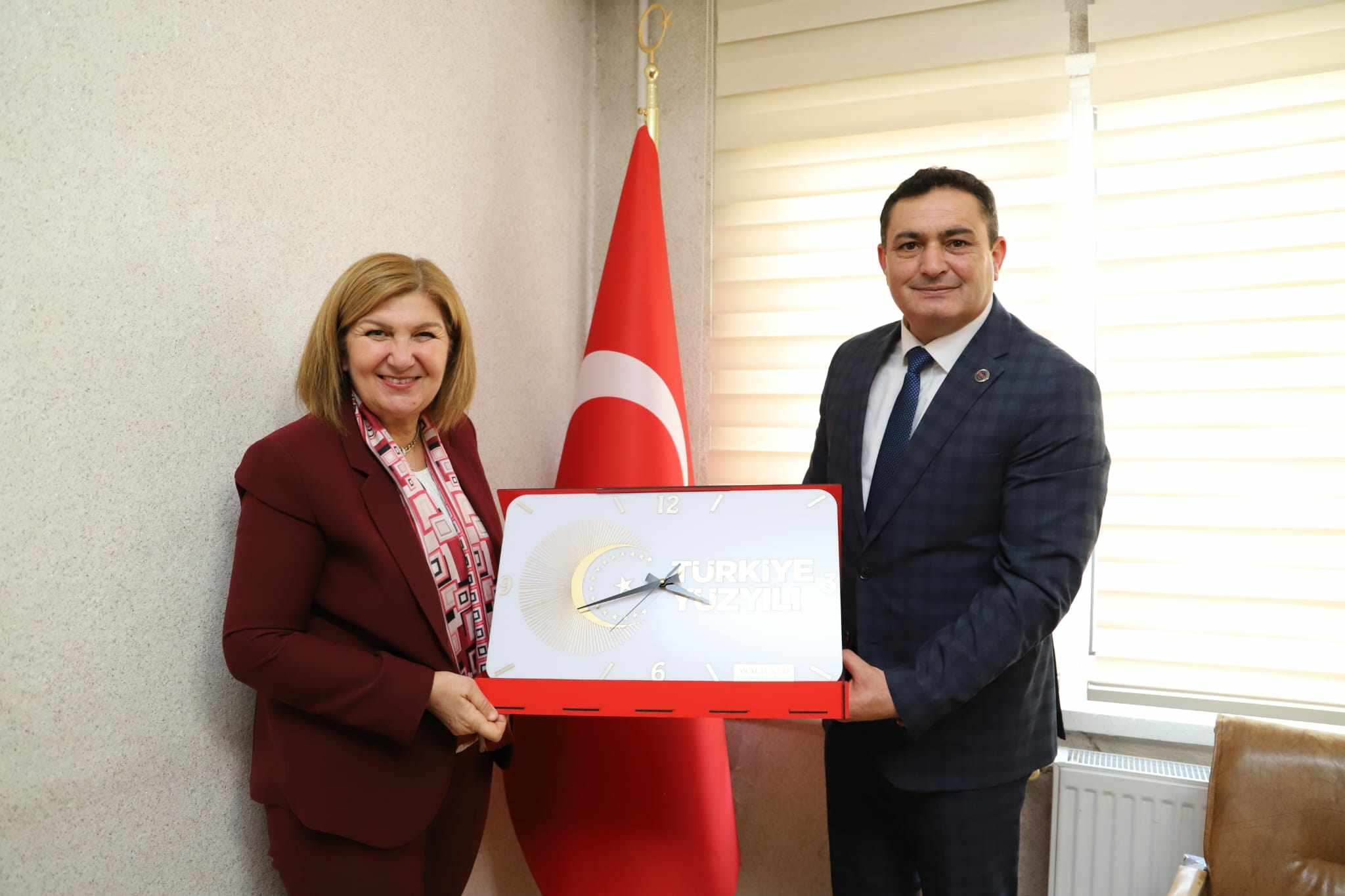 “Durmak yok, yola devam”