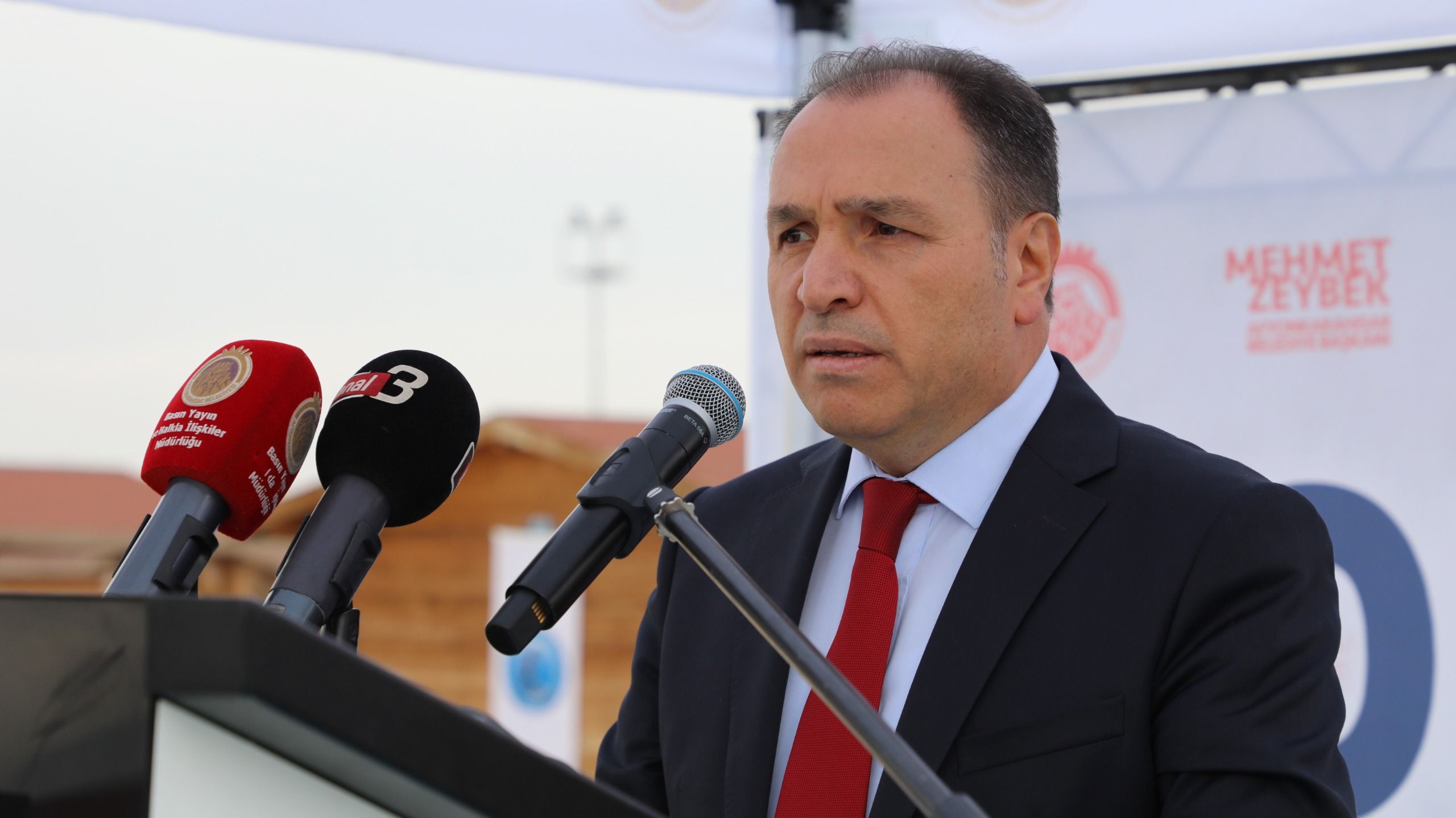 AKÜ HOBİ BAHÇELERİ AÇILDI