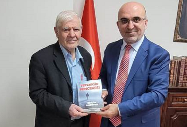 Şair ve Yazar Şahin Korkmaz Müftü İmamoğlu'nu Ziyaret Etti.