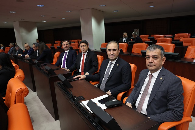 AK Partili Arslan'ın Yoğun Mesaisi TBMM'deki Bütçe Görüşmeleri Başladı
