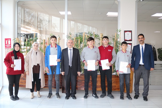 RSP'den Başarılı Öğrencilere Ödül