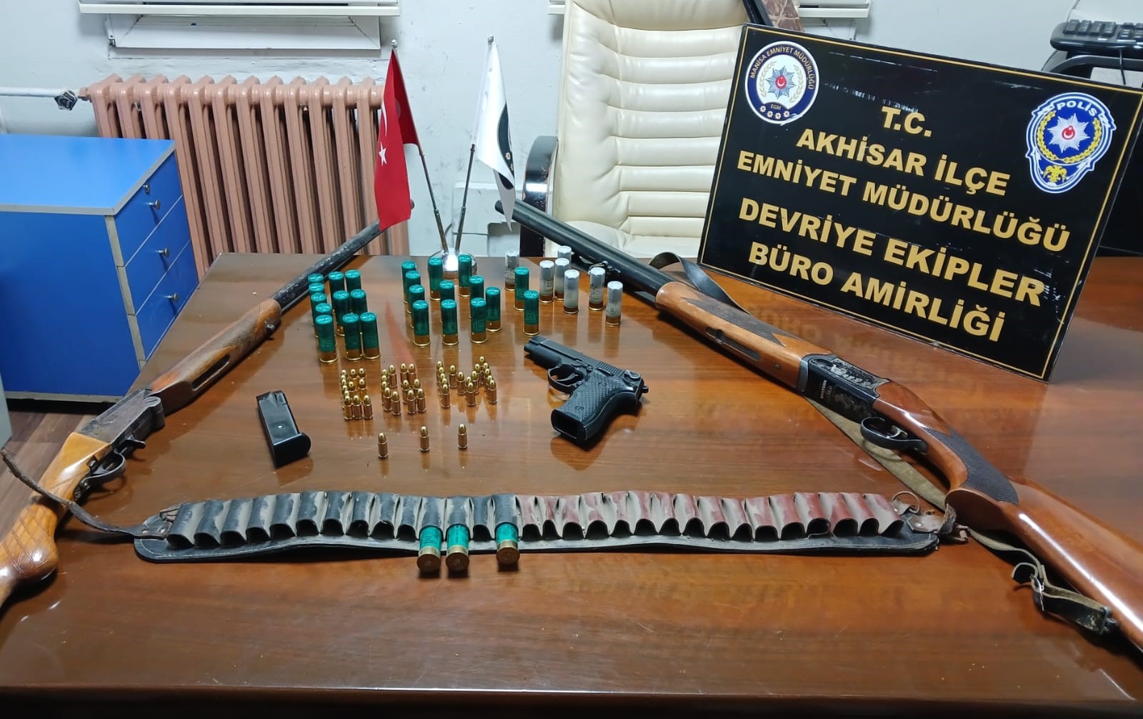 SİLAH SESLERİ YANKILANDI:
