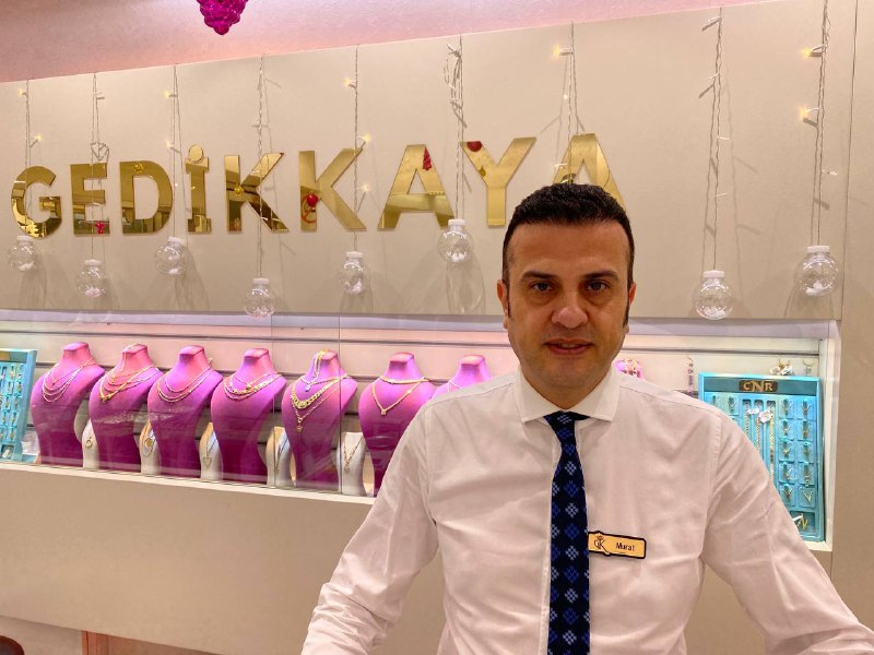 ALTIN FİYATLARIYLA BİRLİKTE SARRAFLAR ÇARŞISI DA HAREKETLENDİ