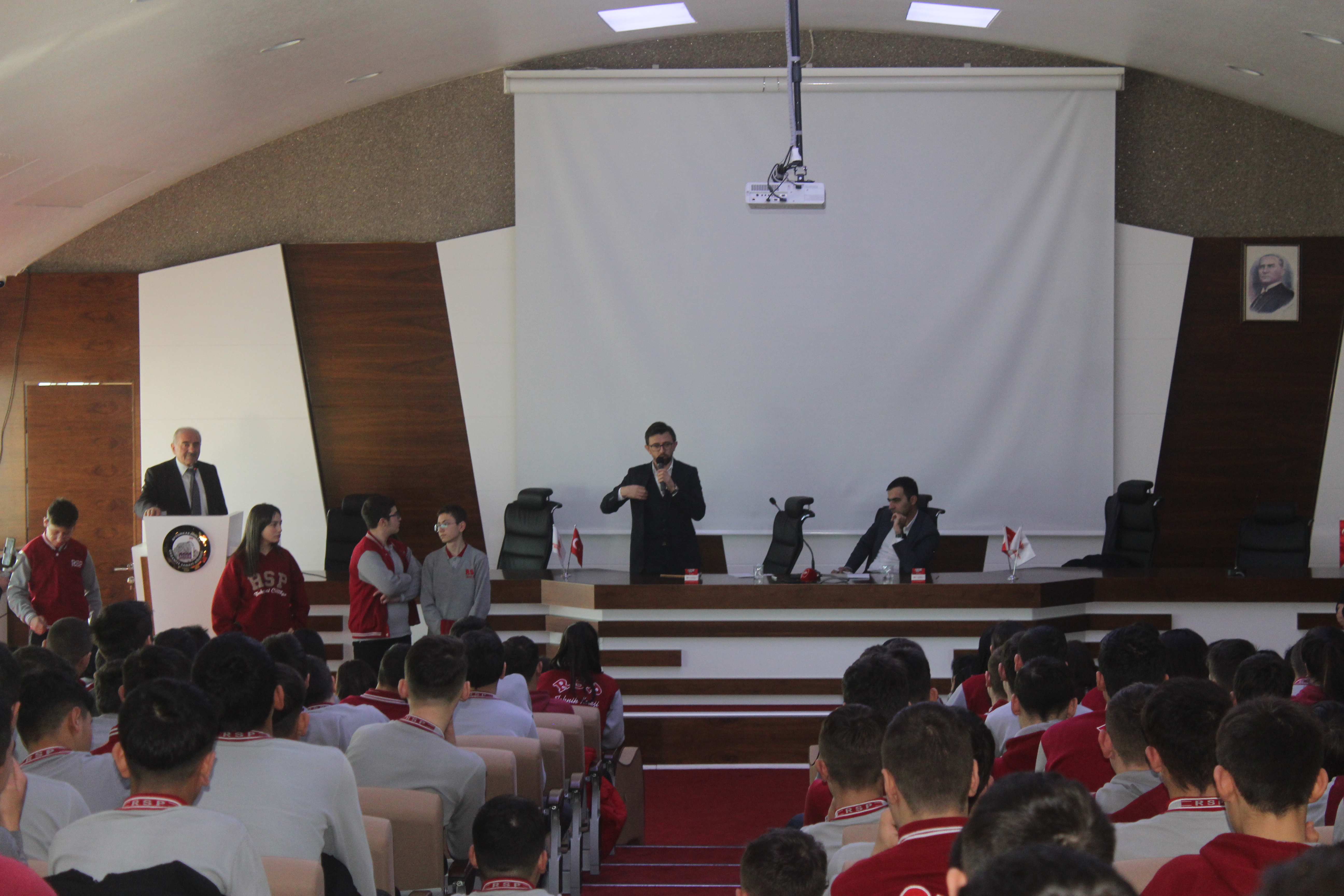 RSP KARİYER GÜNLERİNİN KONUKLARI AŞPA GIDA YÖNETİCİLERİ
