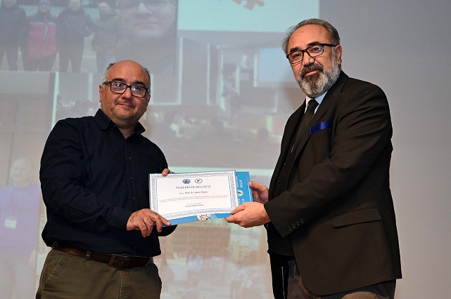 AKÜ'de Teknolojik Toplantı Gerçekleştirildi