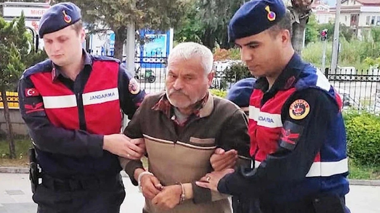 KAYINPEDER GELİNİNİ ÖLDÜRÜP YAKTI