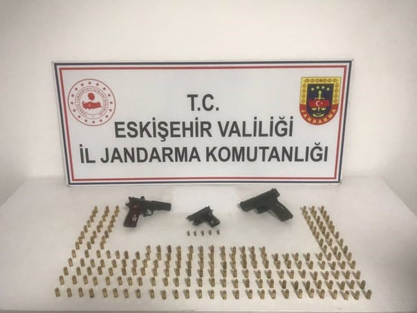 DÜZENLENEN OPERASYONDA 11 ŞÜPHELI YAKALANDI