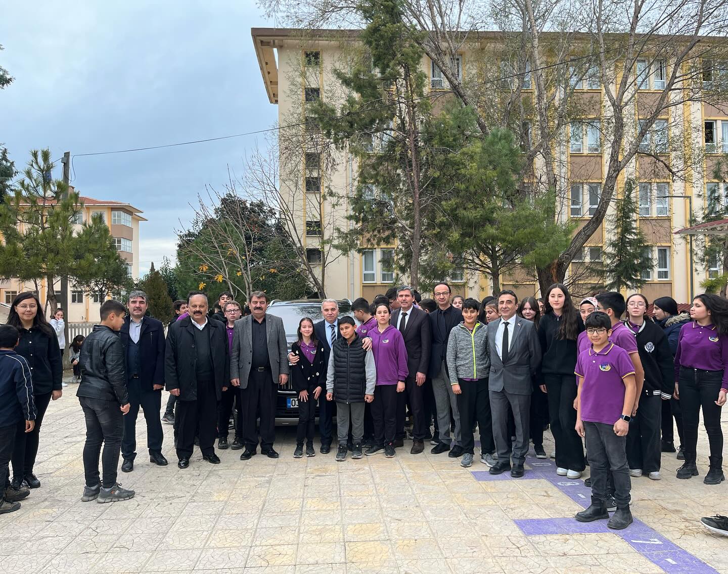 Kaymakam Tutum yerli malı haftasına katıldı