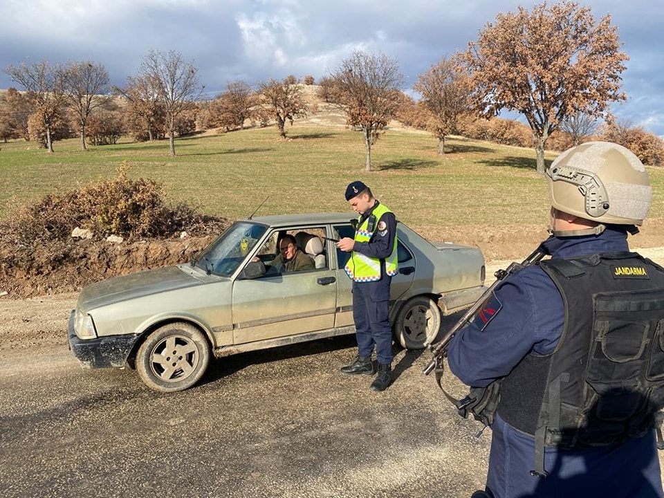 Hocalarda Bu Yolu Kullanacaklar Dikkat Jandarma Ekipleri Uyardı
