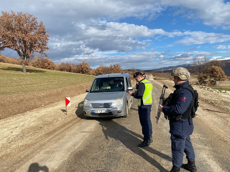 Hocalarda Bu Yolu Kullanacaklar Dikkat Jandarma Ekipleri Uyardı