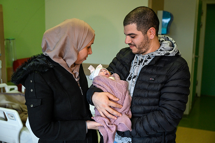 Şah Damarına Yapılan Müdahaleyle Hayata Tutundu