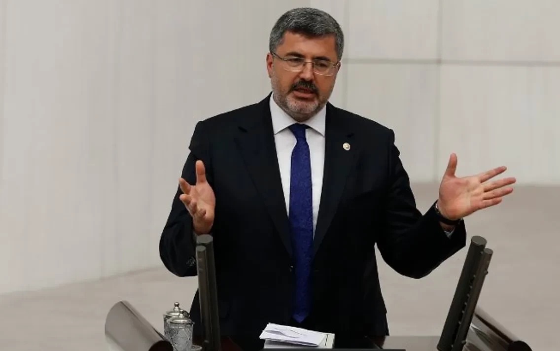 AK Partili Özkaya'nın Gündemi  17-25 Aralık Olayları Oldu