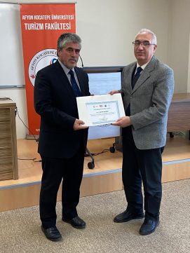 Turizm Fakültesinde “Akademi, Sektör ve Öğrenci Buluşmaları Etkinlikleri” Devam Ediyor