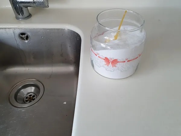 Evdeki malzemelerle lavabo açıcı yapımı