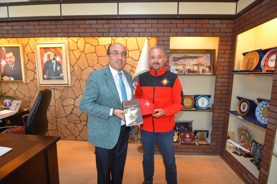 SANDIKLI ARAMA KURTARMA DERNEĞİNDEN BAŞKAN DR. MUSTAFA ÇÖL'E ZİYARET