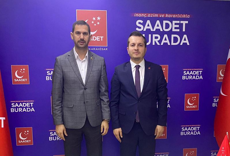 Saadet Partisine Taziye Ziyaretleri Sürüyor. Başkan Karataş Taziyeleri Kabul Ediyor