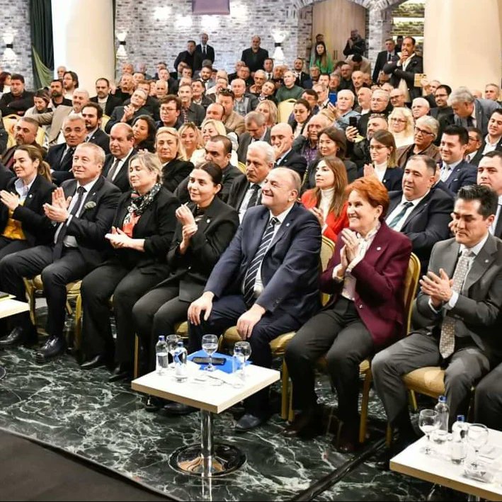 Genel Başkan Akşener İYİ Partili Olgun'u Yanından Ayırmıyor