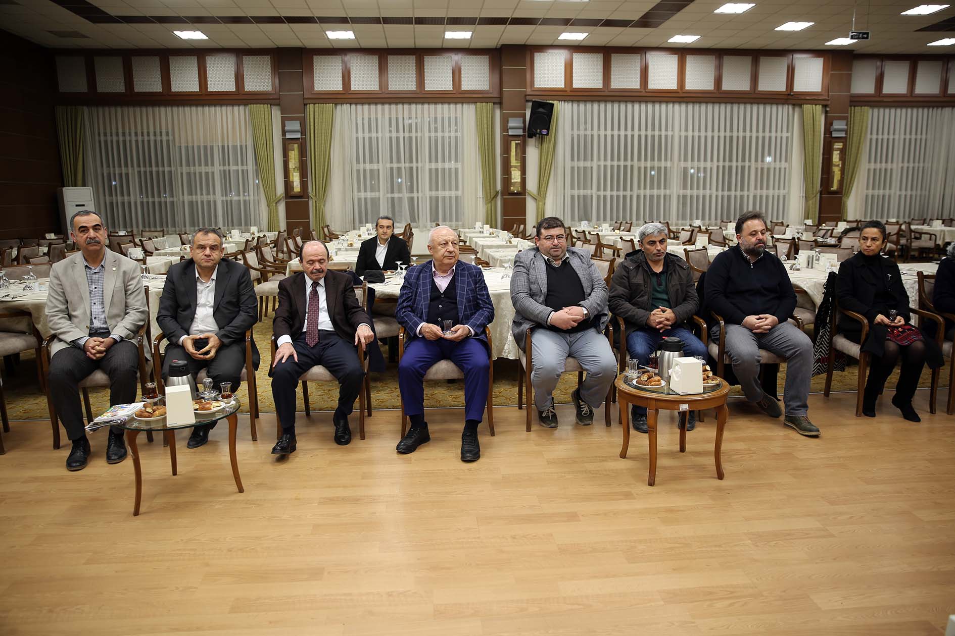 Çarşamba Sabah Toplantılarında “Afyonkarahisar’da Hayvansal Üretim, İnovasyon ve Sürdürülebilirlik Vizyonu” Konuşuldu