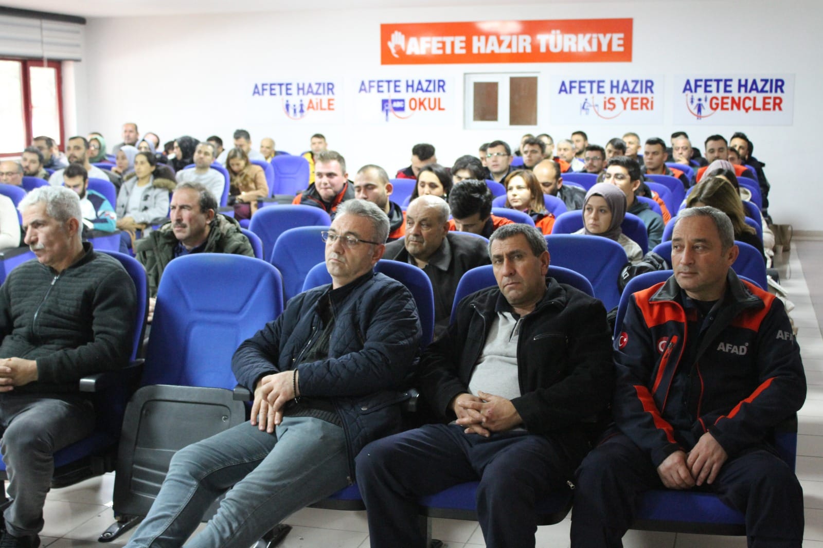 Eğitimler Afyon'da AFAD Tarafından Verildi. Kazalara Daha Koordineli  Müdahale Edilecek