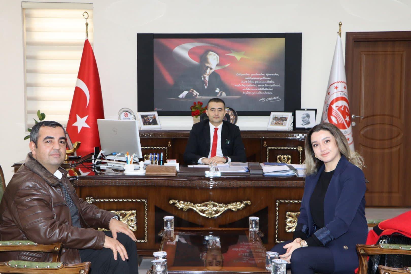 Kaymakam Bilici Misafirlerini Makamda Ağırladı.
