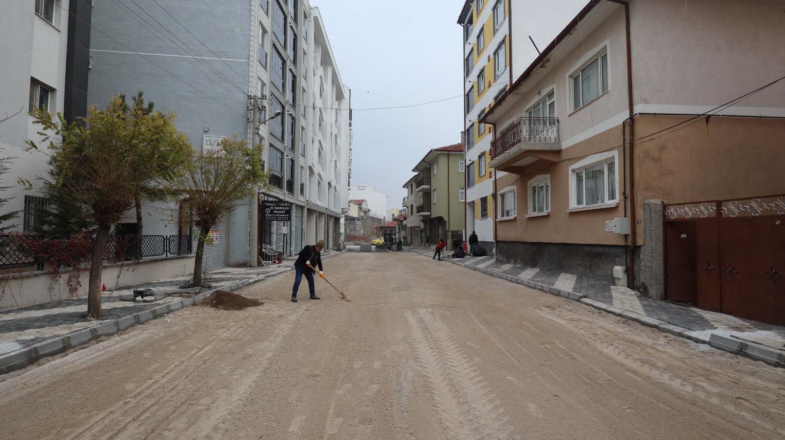 Emirdağ Gelişen ve Büyüyen İlçe Sokakları Yeni Görüntüsüne Kavuşuyor