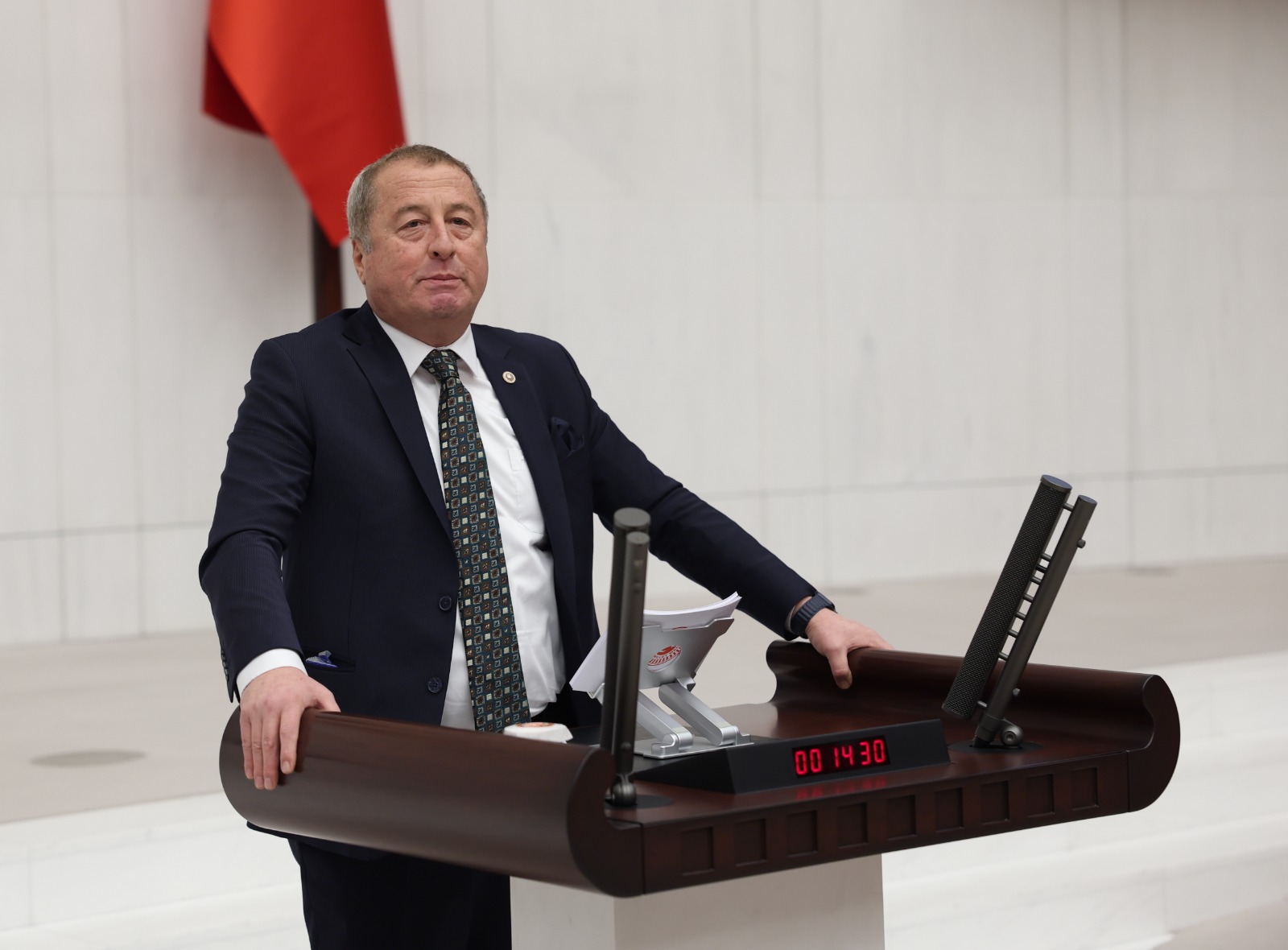 Olgun, "Sandıklı  ağır ceza mahkemesini neden kapattınız?"