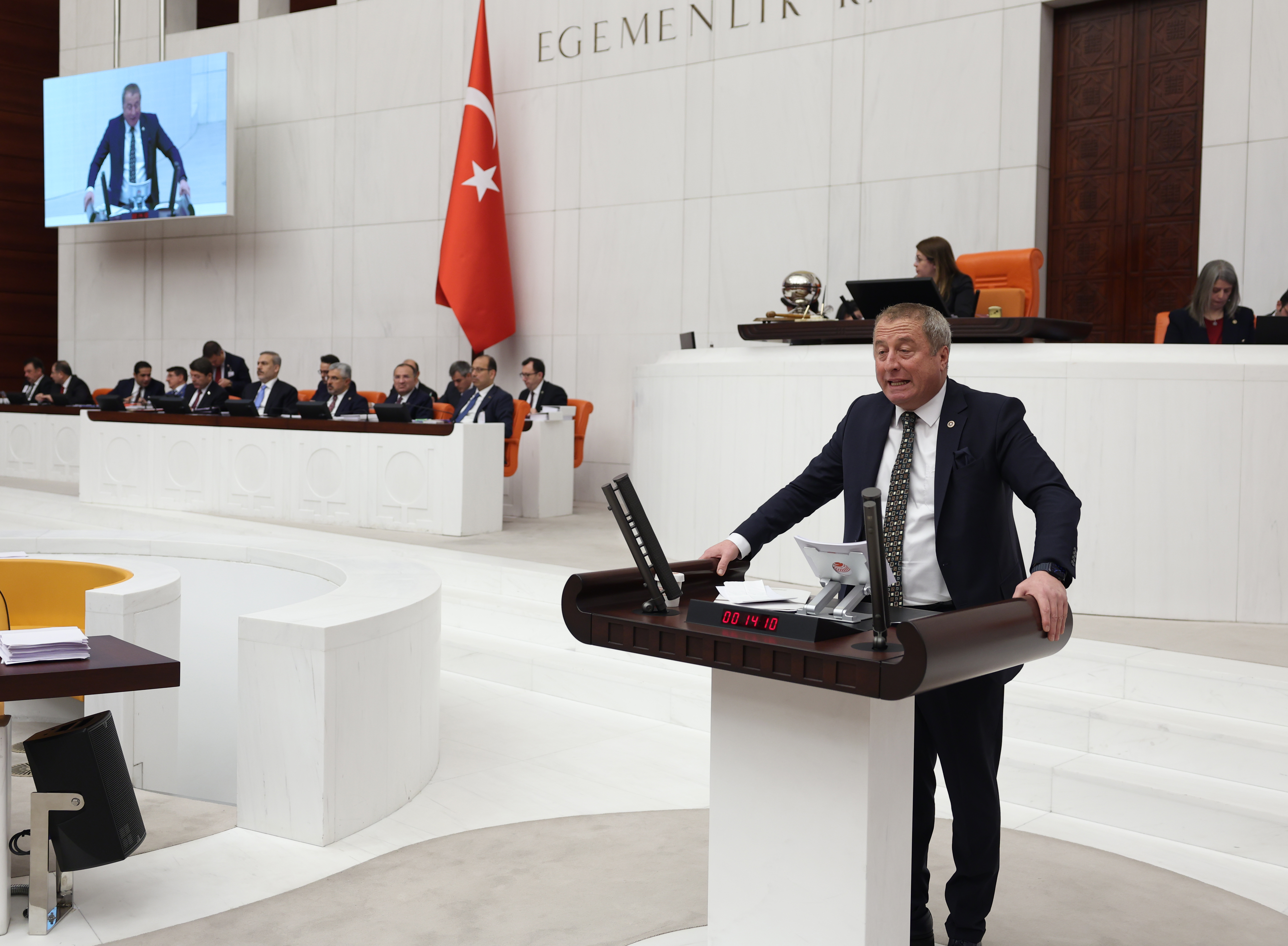 Olgun, "Sandıklı  ağır ceza mahkemesini neden kapattınız?"